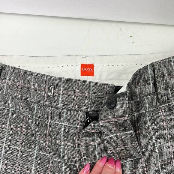 Boss Orange Women's Cropped Check Pants - Picture 4 of 11